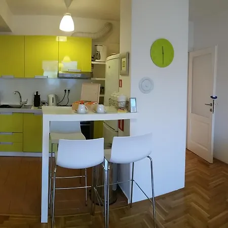 Lägenhet Modern Warm In Sarajevo